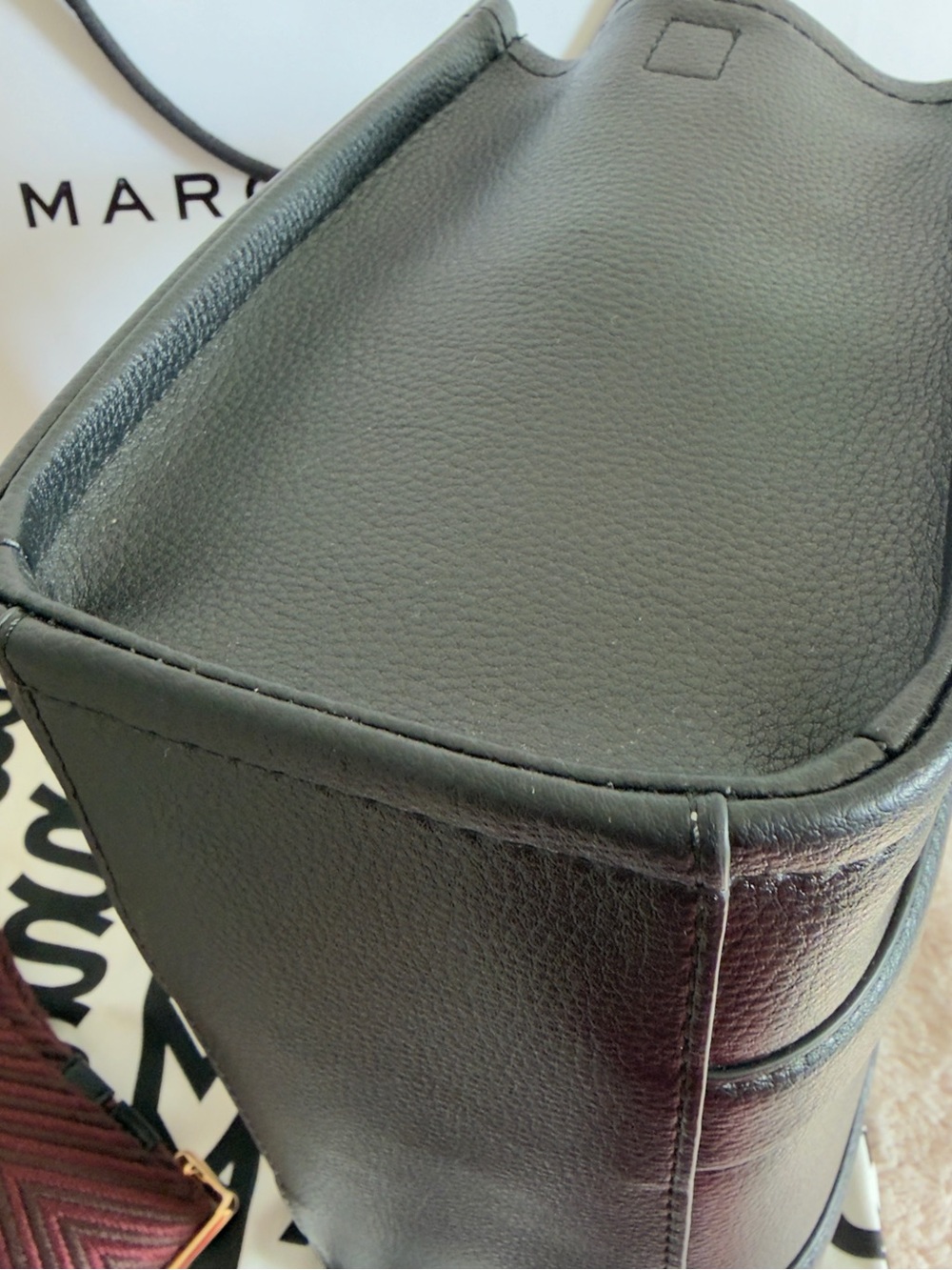 Marc Jacobs Black Tote Bag Small with Maroon Strap - Picture 3 of 6